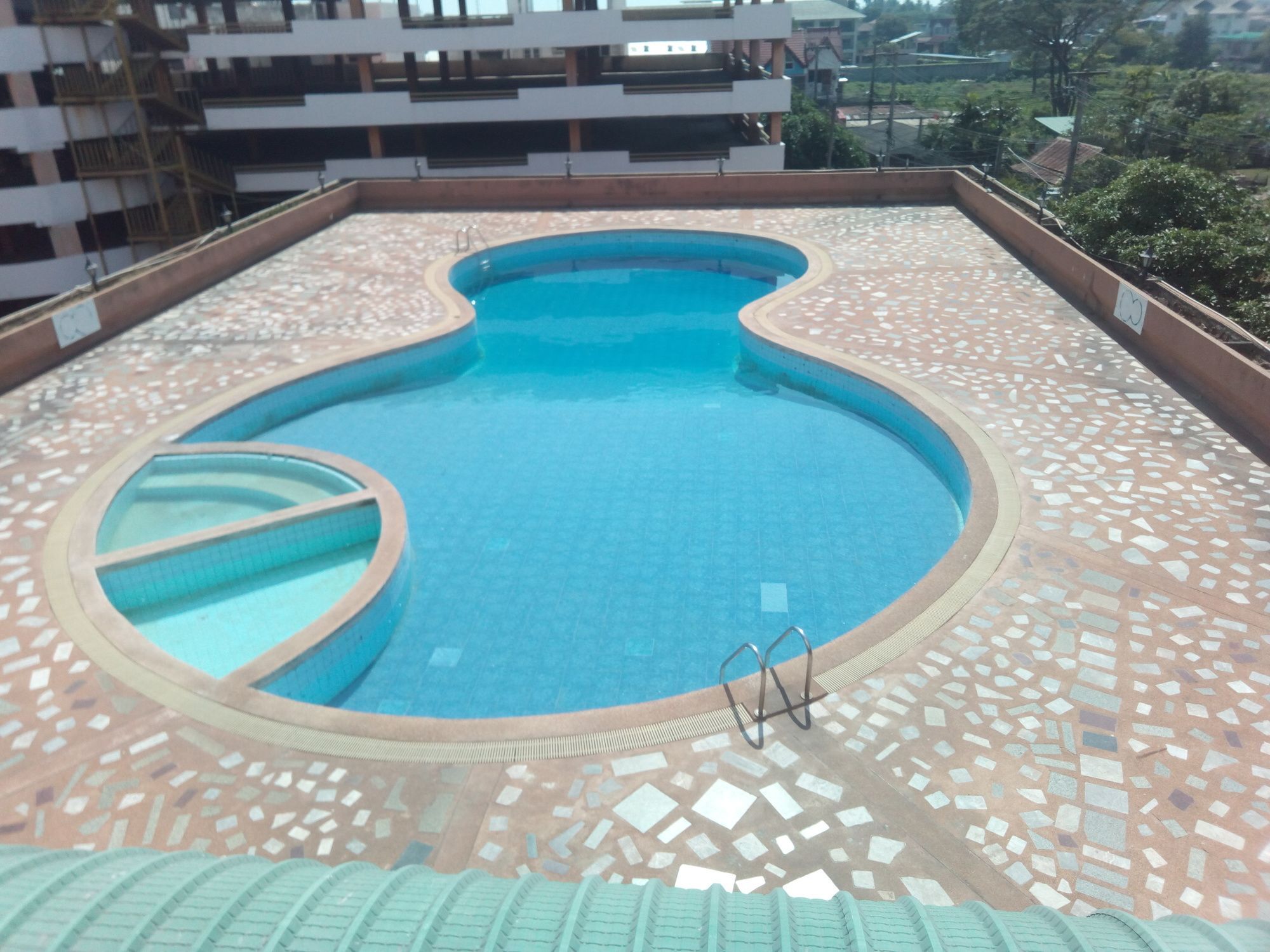 Hotel Grandpoint Phitsanulok Esterno foto